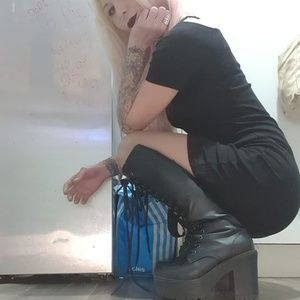 Meet your Posher, Kristie brad